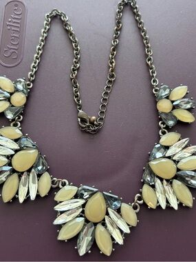 Vintage-Inspired Cream and Gray Statement Necklace